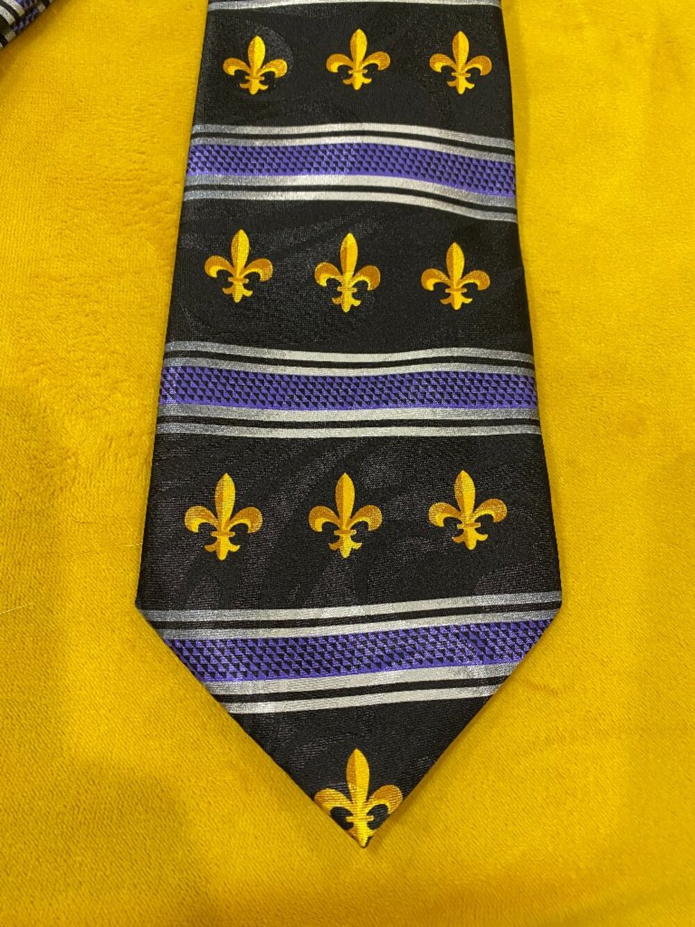 Stephen Harris Fleur de Lis Necktie Black Purple Gold Striped Men's Tie 57"
